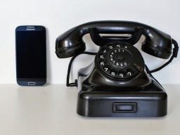 Divine Phone Line - magische Telefonleitung zu Gott