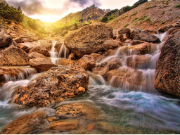 Weißer Wasserfall (Erleuchtung des Seins)